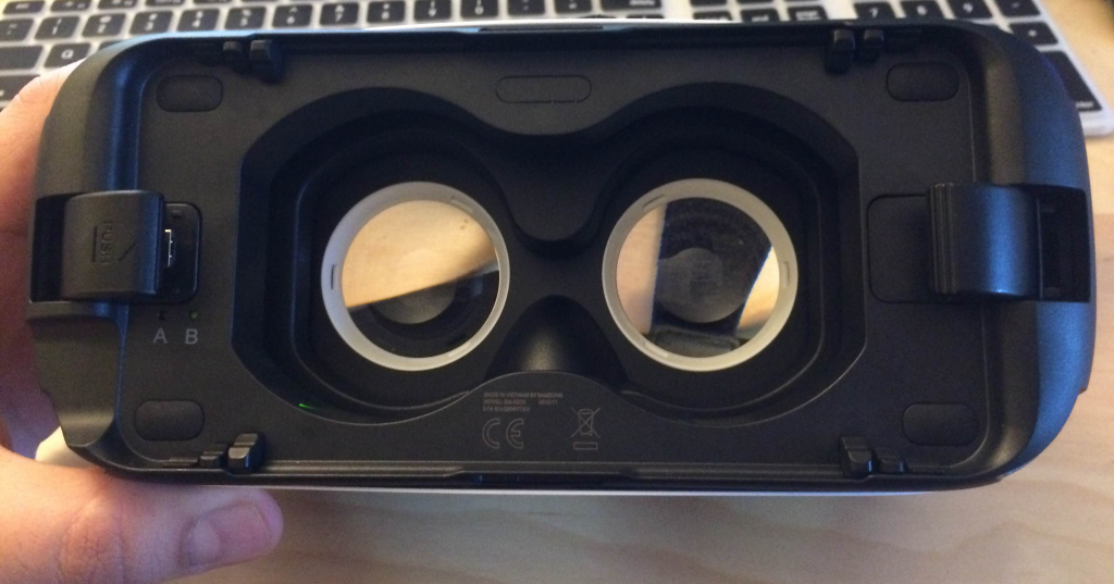 GearVR_1